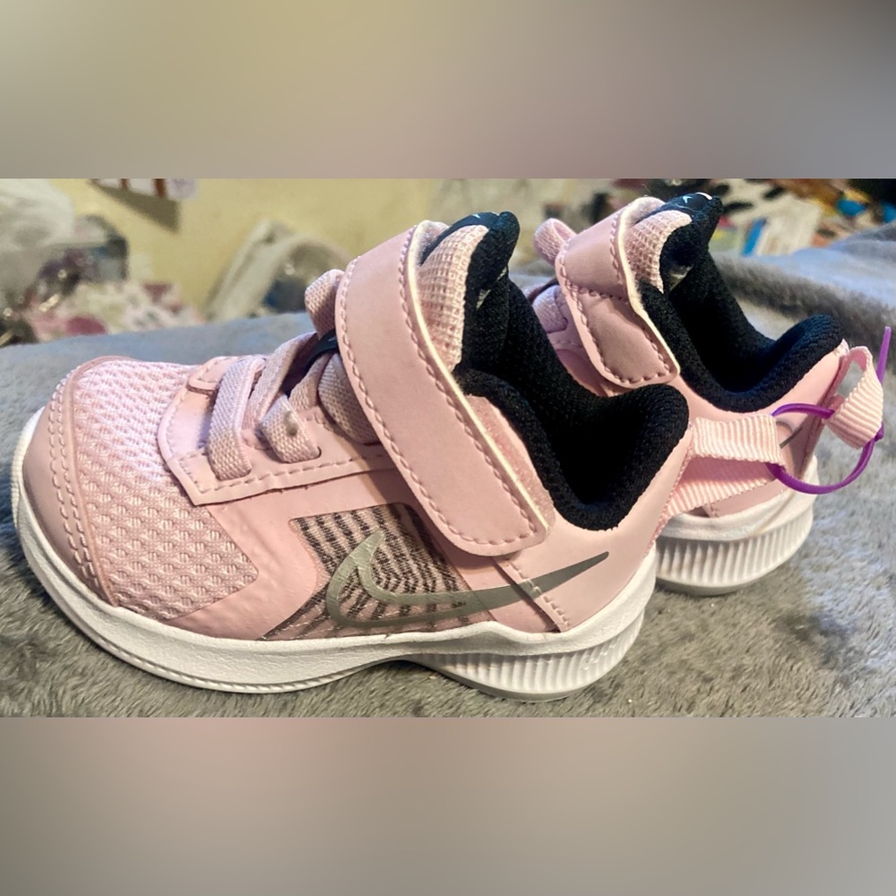 Nike Kids Pink and Black Athletic Sneakers